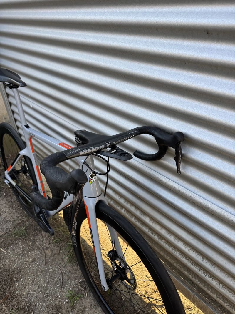 Colnago Concept - ULTEGRA Di2, DT SWISS, WATTMETR