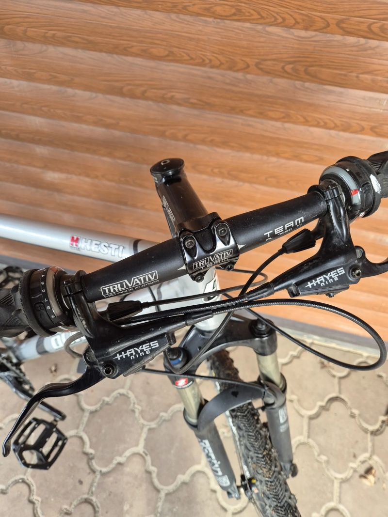 Duratec 7020 T6 – Limitovaná edice HESTI – RockShox / SRAM X-9