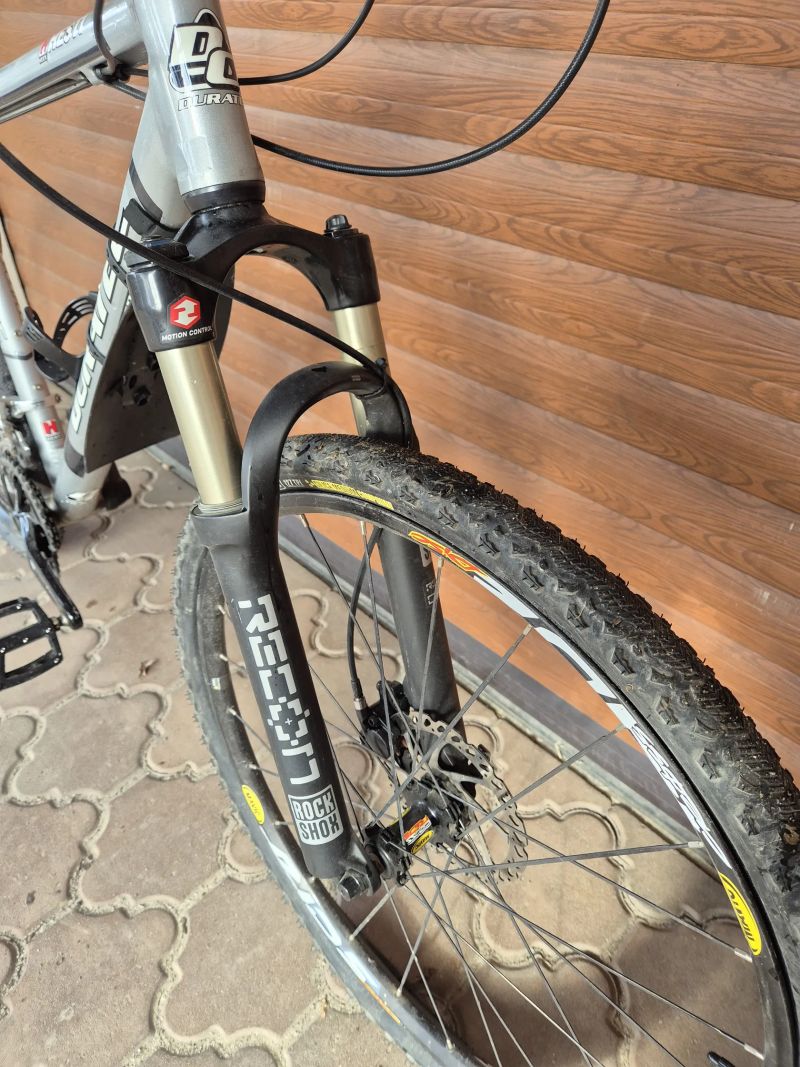 Duratec 7020 T6 – Limitovaná edice HESTI – RockShox / SRAM X-9