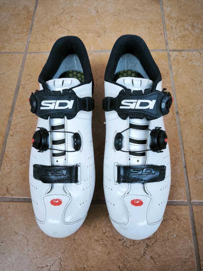 Silniční tretry Sidi, 44.5