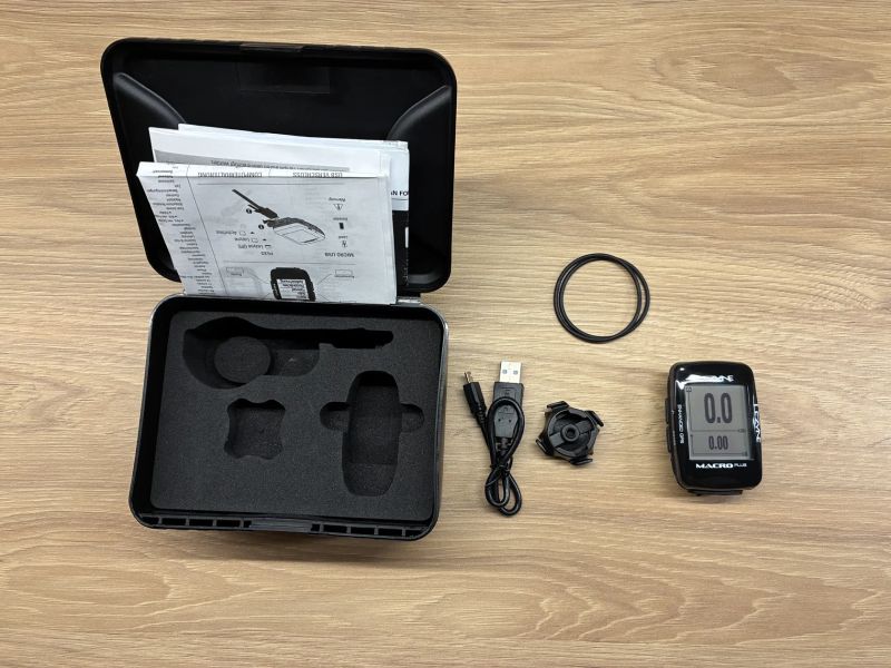 Cyklopočítač Lezyne Macro Plus GPS - nová batéria