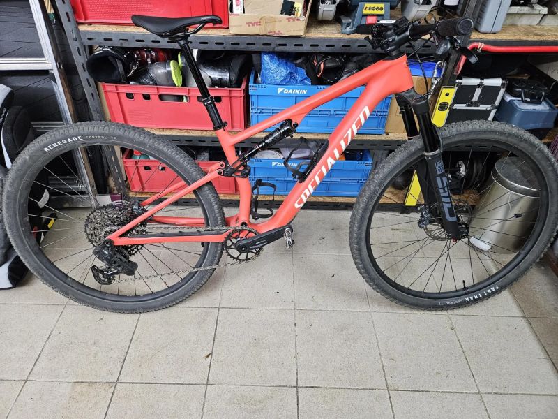 Specialized Epic 8 2025