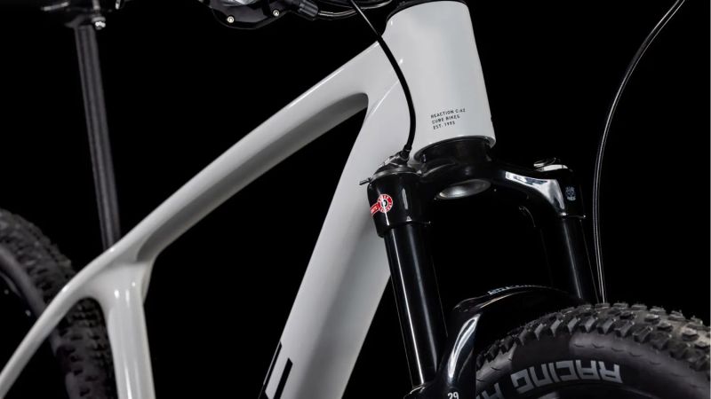 Cube Reaction C:62 ONE - vel. 20"