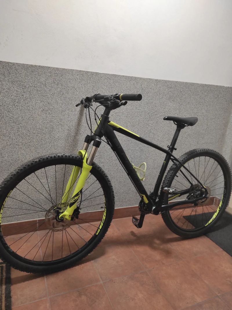 Superior XC 889 (M) horské kolo 29