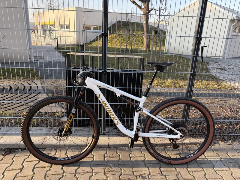 Specialized Epic Carbon, M (AXS + Reverb AXS, SID Ultimate)