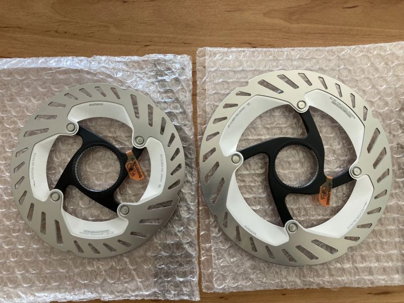 Kotouče SHIMANO Ultegra RT-CL800