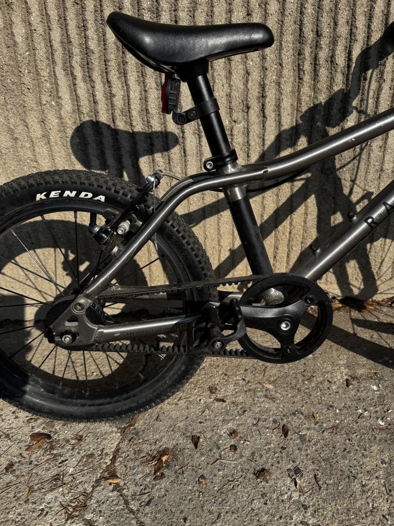  Prodám dětské kolo Rascal 16" — Titanium, velmi dobrý stav