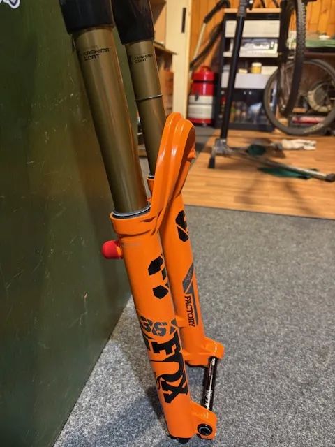 Vidlice FOX 36 FLOAT GRIP 29" 160mm Orange