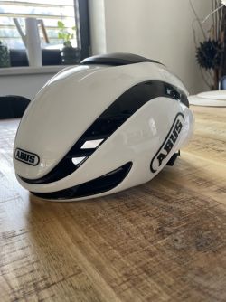 Abus Gamechanger 2.0 Mips Shiny White vel.M