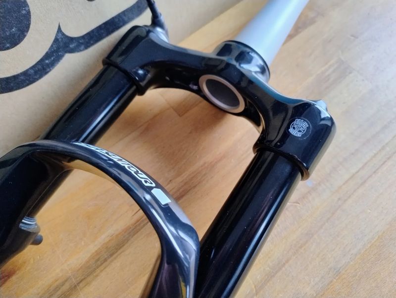 SR Suntour Raidon 32 RL 100mm Lockout