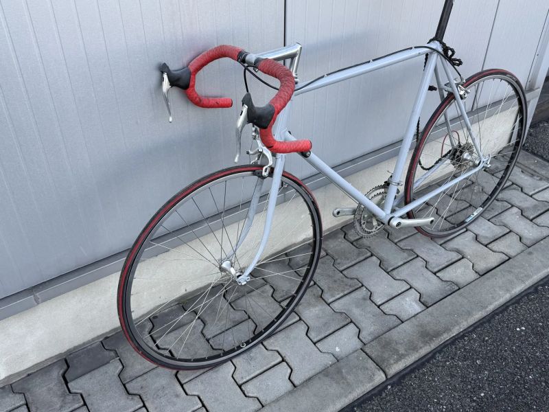 silniční kolo Favorit po renovaci