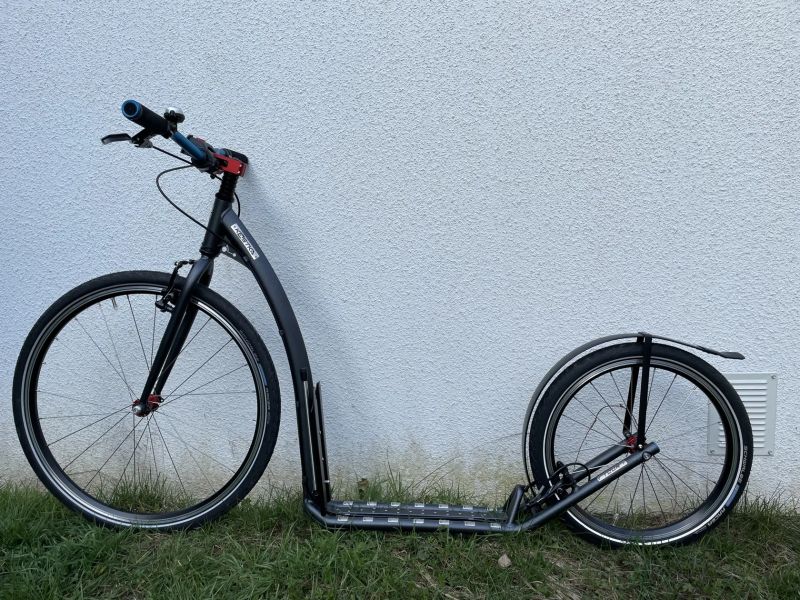 Koloběžka Kostka Tour Max (G5) limitovaná edice Color