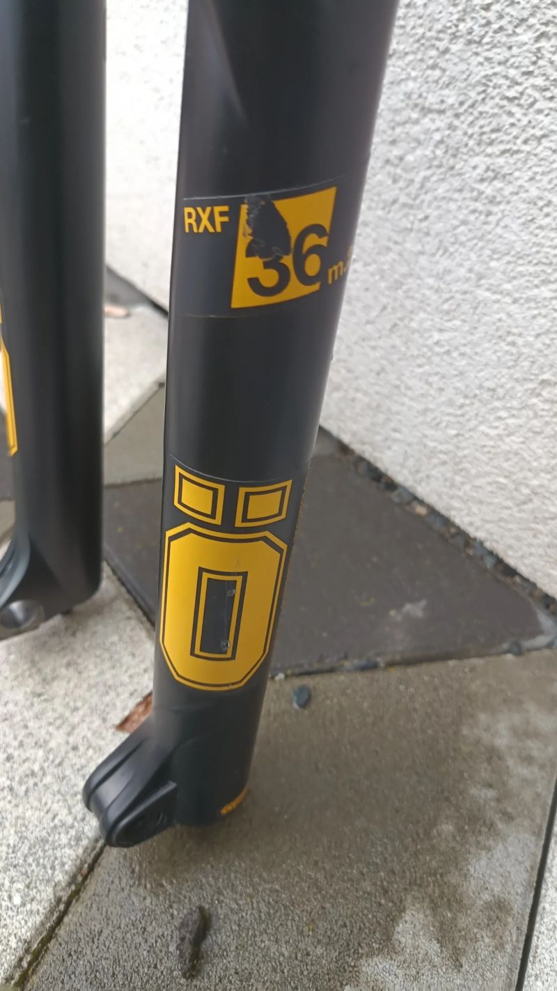 Ohlins RXF36 m.2 160mm pro 27,5 kola