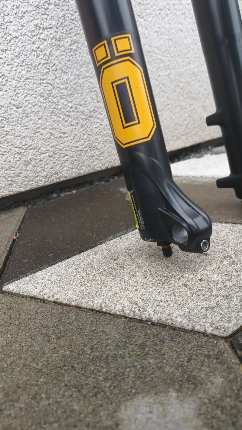 Ohlins RXF36 m.2 160mm pro 27,5 kola