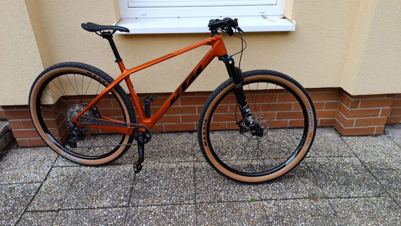 KTM MYROON ELITE BURNT ORANGE