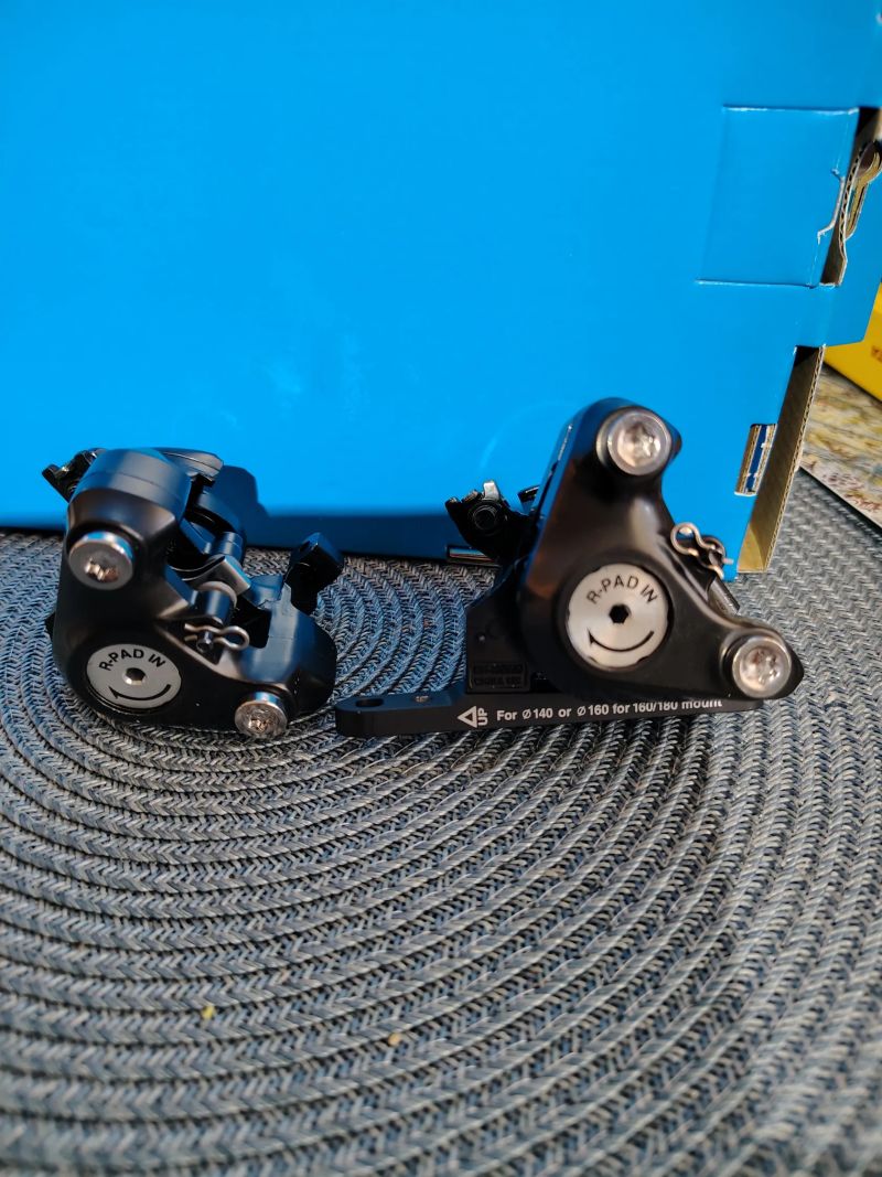 Prodám nové brzd. třmeny Mechanické Shimano BR RS 305