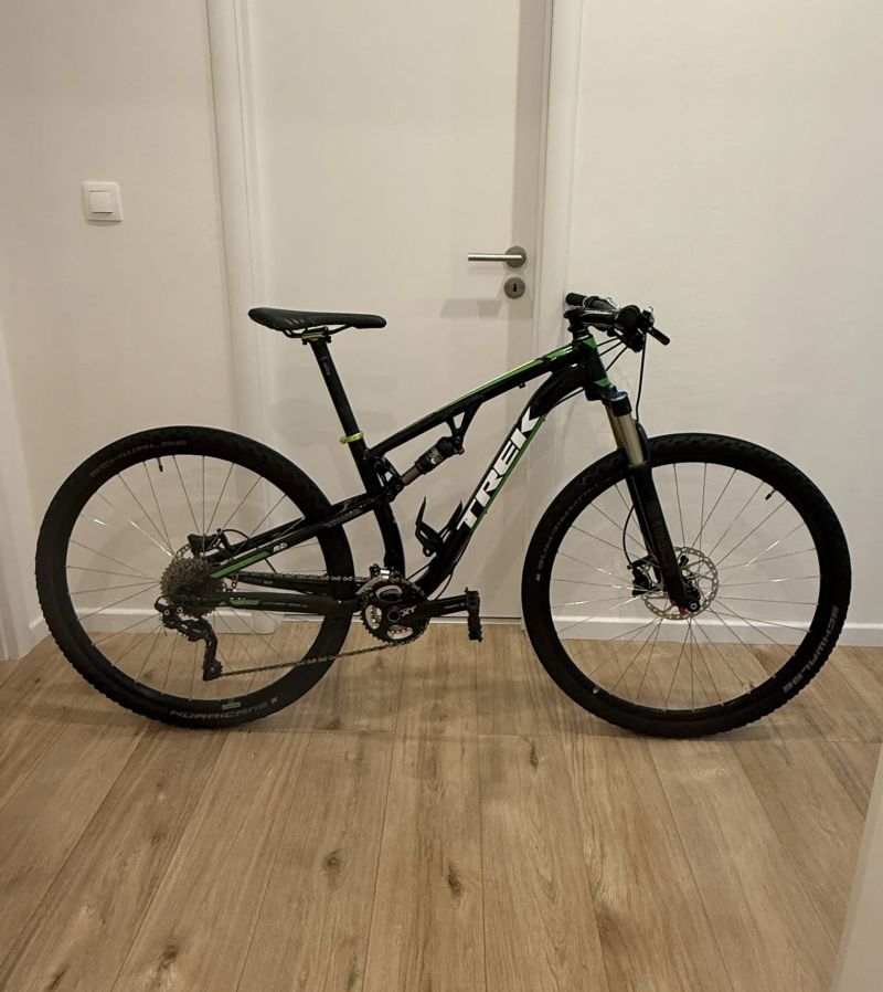 Trek SUPERFLY FS 8 XC Black/Team Green vel. M