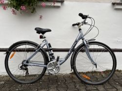 Trekingové kolo Galaxy Castalia - ideální do města i na výlety