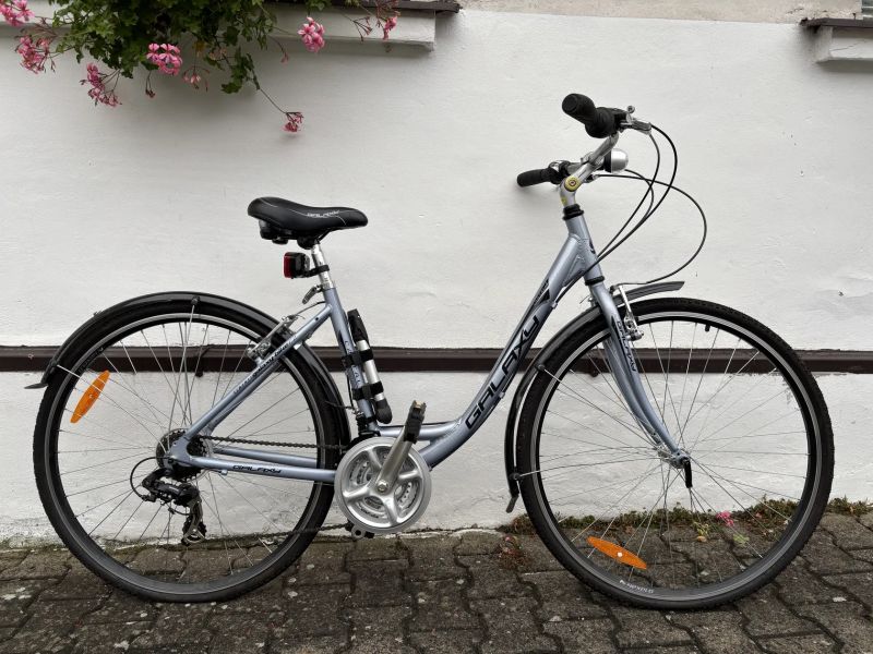 Trekingové kolo Galaxy Castalia - ideální do města i na výlety