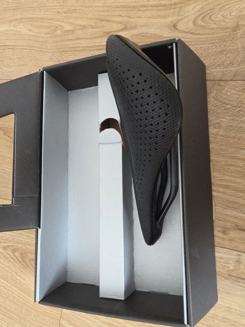 Prodám sedlo Specialized S-Works Power Mirror šíře 143mm