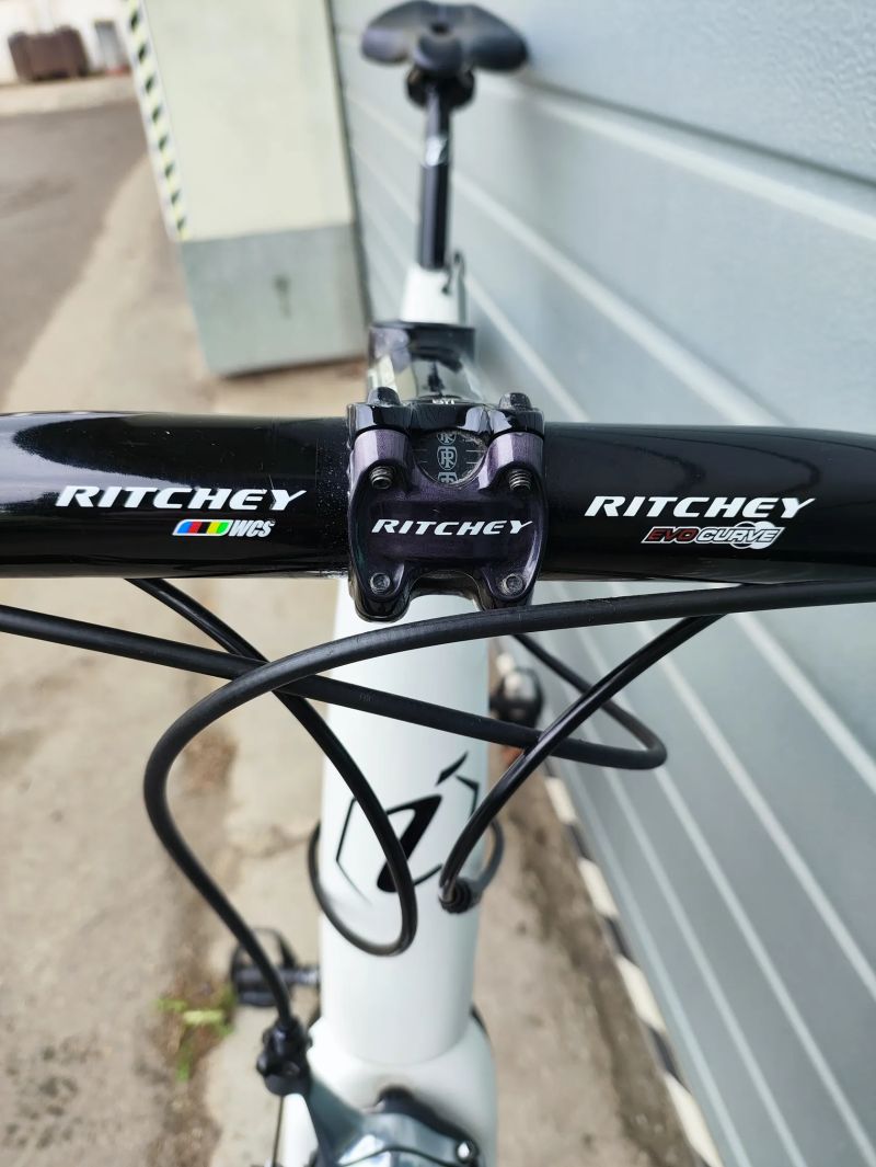 Isaac Kaon karbon Dura Ace 10s