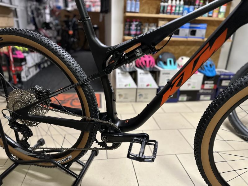 Celoodpružené kolo KTM SCARP ELITE XT CARBON NOVÉ
