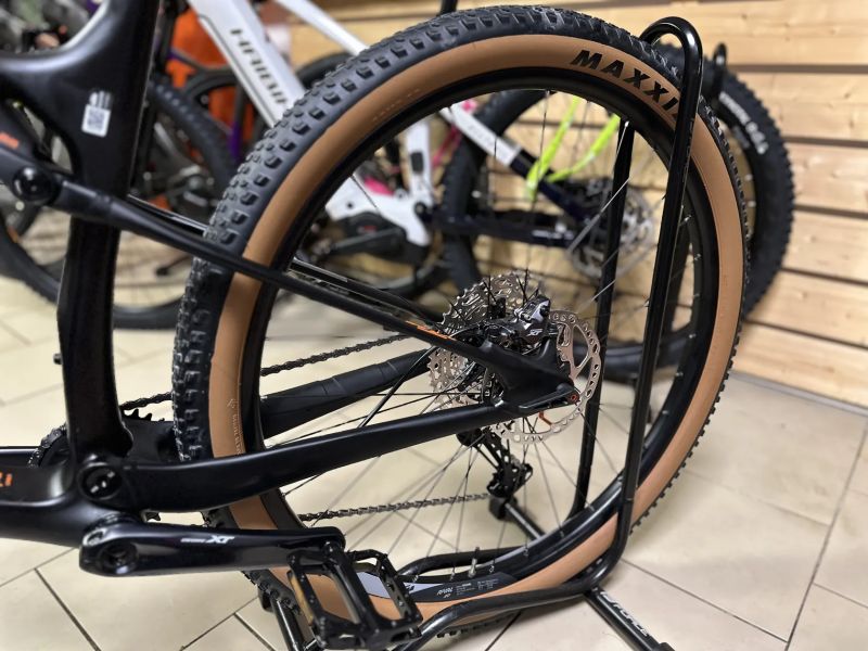 Celoodpružené kolo KTM SCARP ELITE XT CARBON NOVÉ