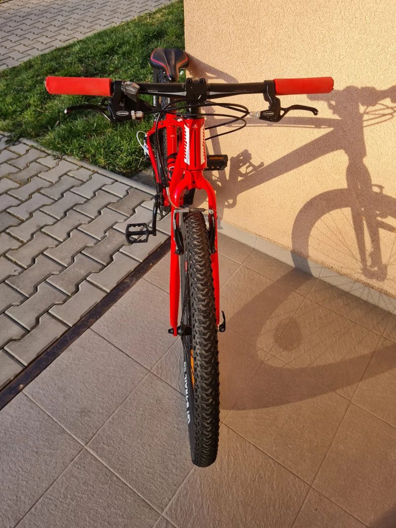 Author Champion 26" - 13.5" - hmotnost 10 kg