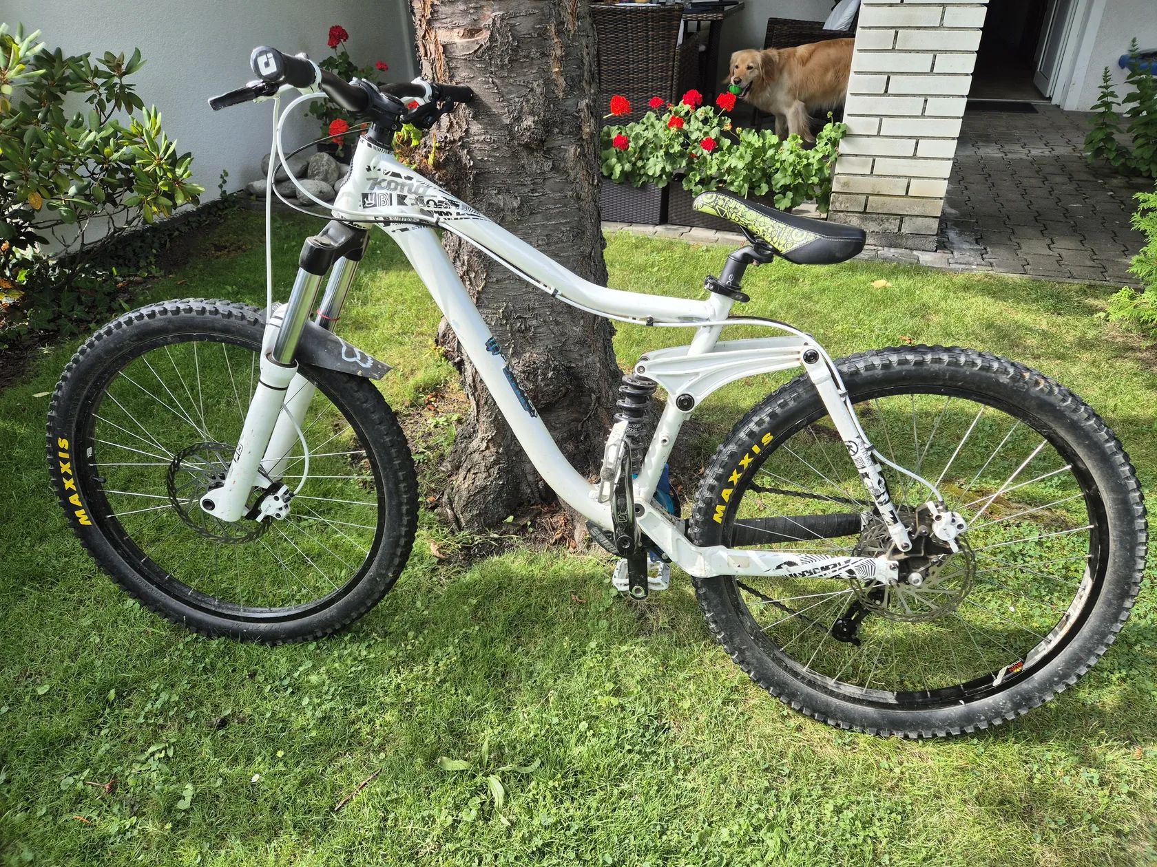 Kona Stinky TL za 18 800 Kč | Cyklobazar.cz