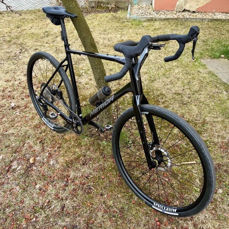 Merida Silex 700 – top stav, bez škrábance, nadstandardní výbava nejvyšší mechanická sada GRX 820