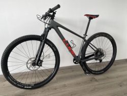 Cube REACTION C:62 RACE 2022