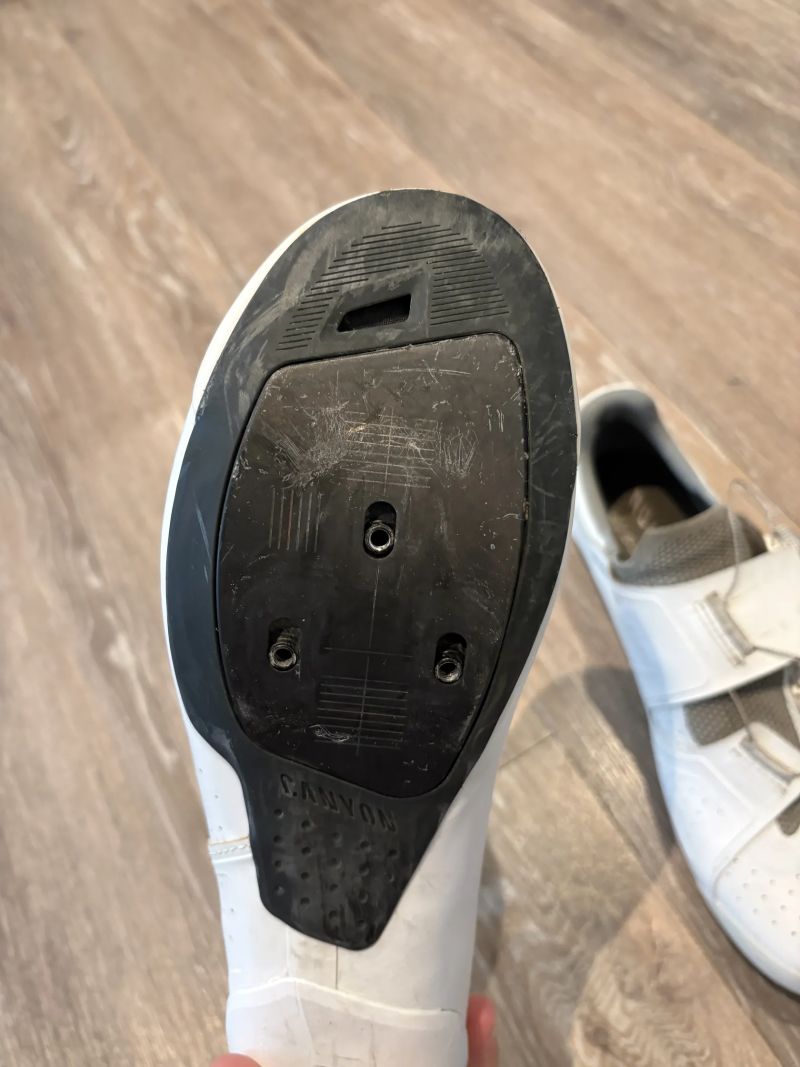 Canyon Tempr CFR silniční tretry