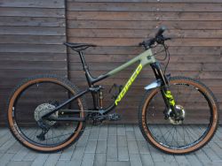 V TOP stavu bez oděrek - karbonový trail bike Norco Optic ve velikosti M / kola 27,5er