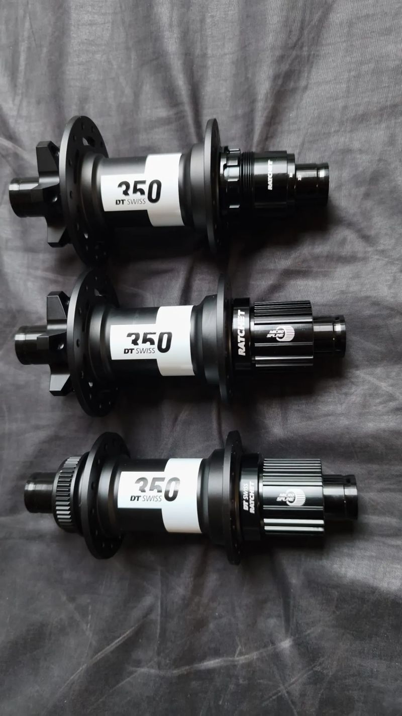 DT Swiss 350 148x12 boost 28 děr 36t ratchet XD, MicroSpline