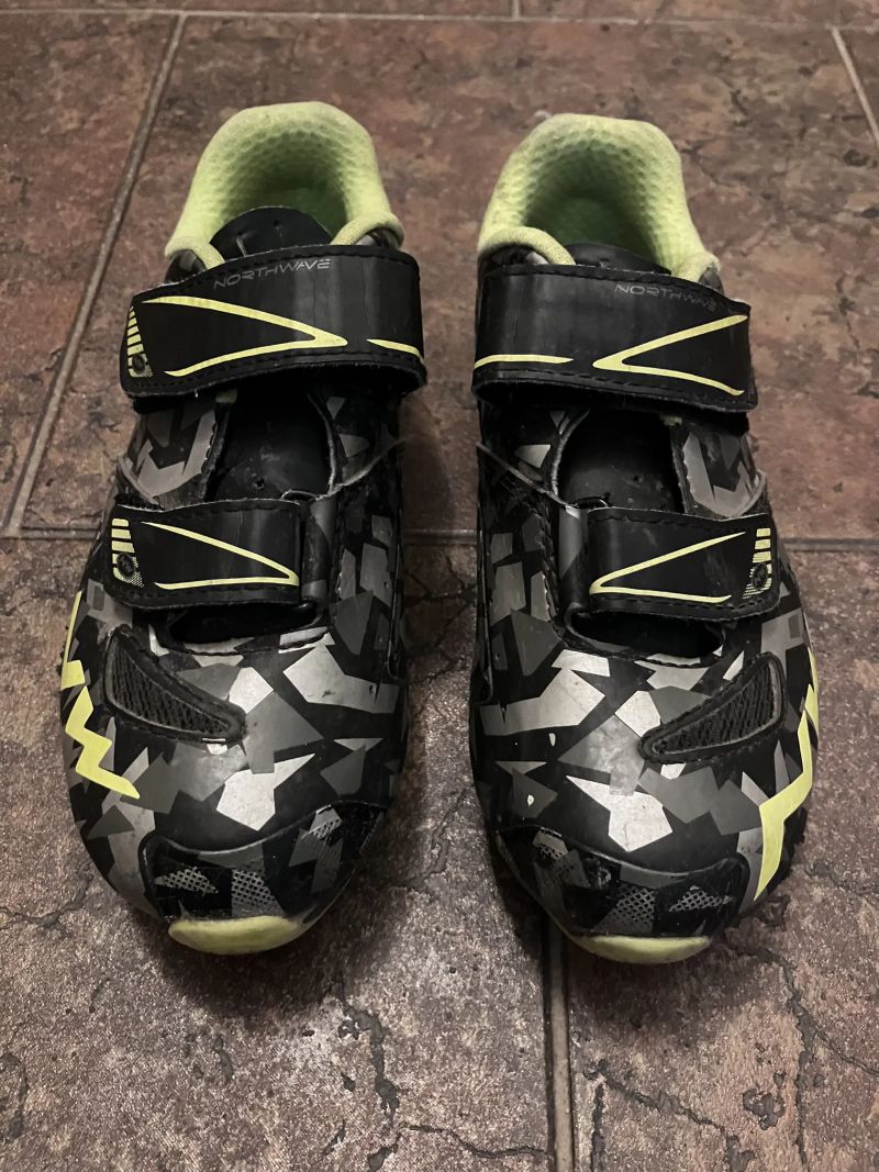 Northwave HAMMER JUNIOR vel. 33