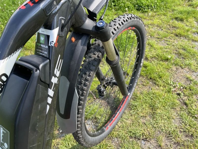Dámské elektrokolo Haibike FullNine 6.0, rám S, kola 29"