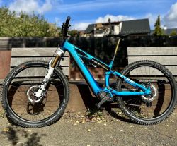 Cube Stereo Hybrid One44 AT 800 L 