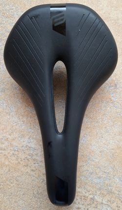 Sedlo Force GLIDE sportovní, černé