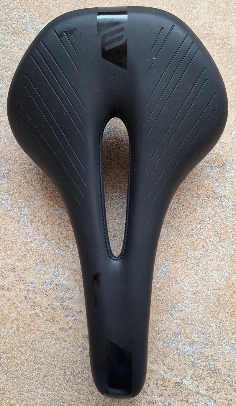 Sedlo Force GLIDE sportovní, černé