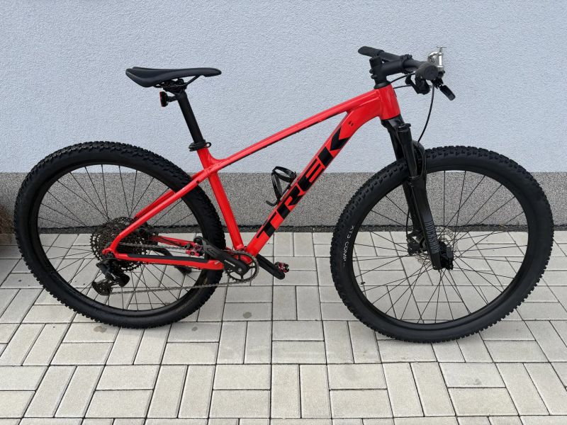 Trek X caliber 8 Radioactive red