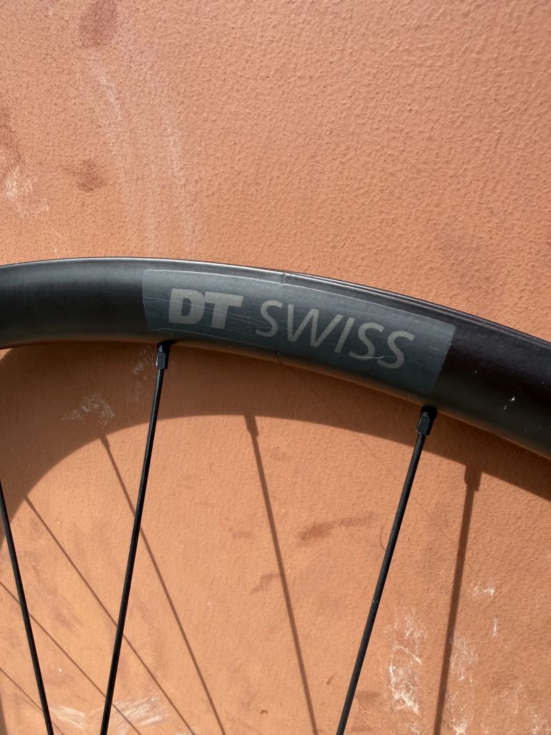 Gravel kola DT Swiss