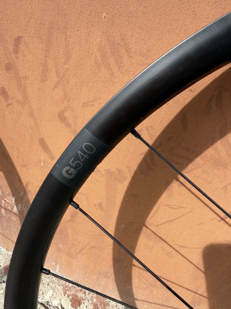 Gravel kola DT Swiss