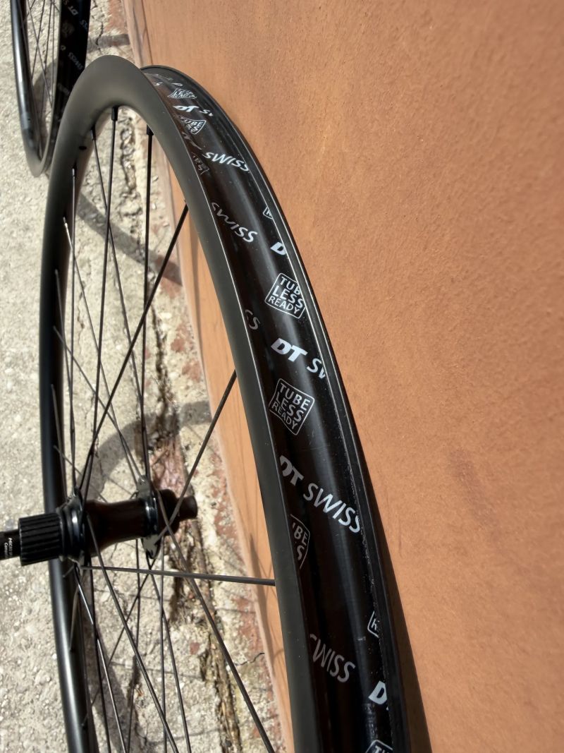 Gravel kola DT Swiss