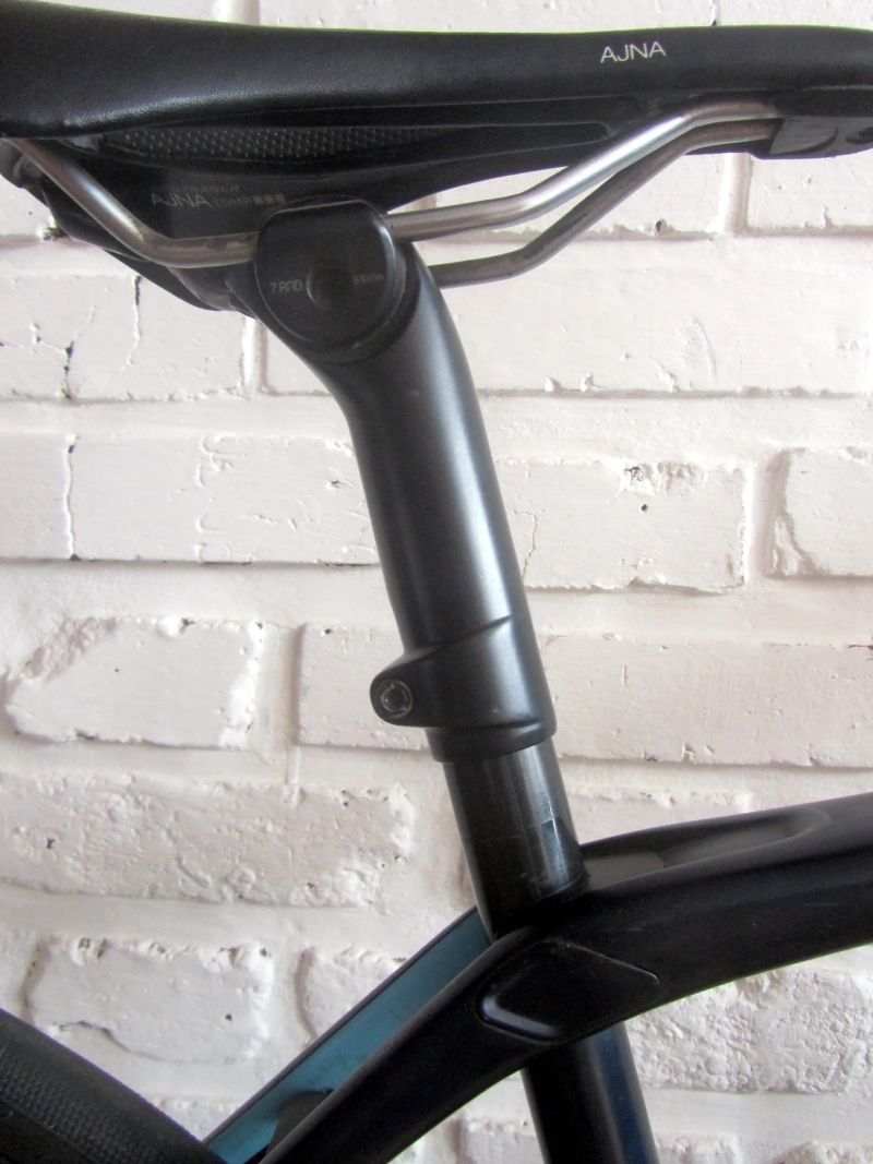 Dámský TREK DOMANE SL5 na Shimano 105, 52 cm.PC 70.000 Kč. 1ROK ZÁRUKA