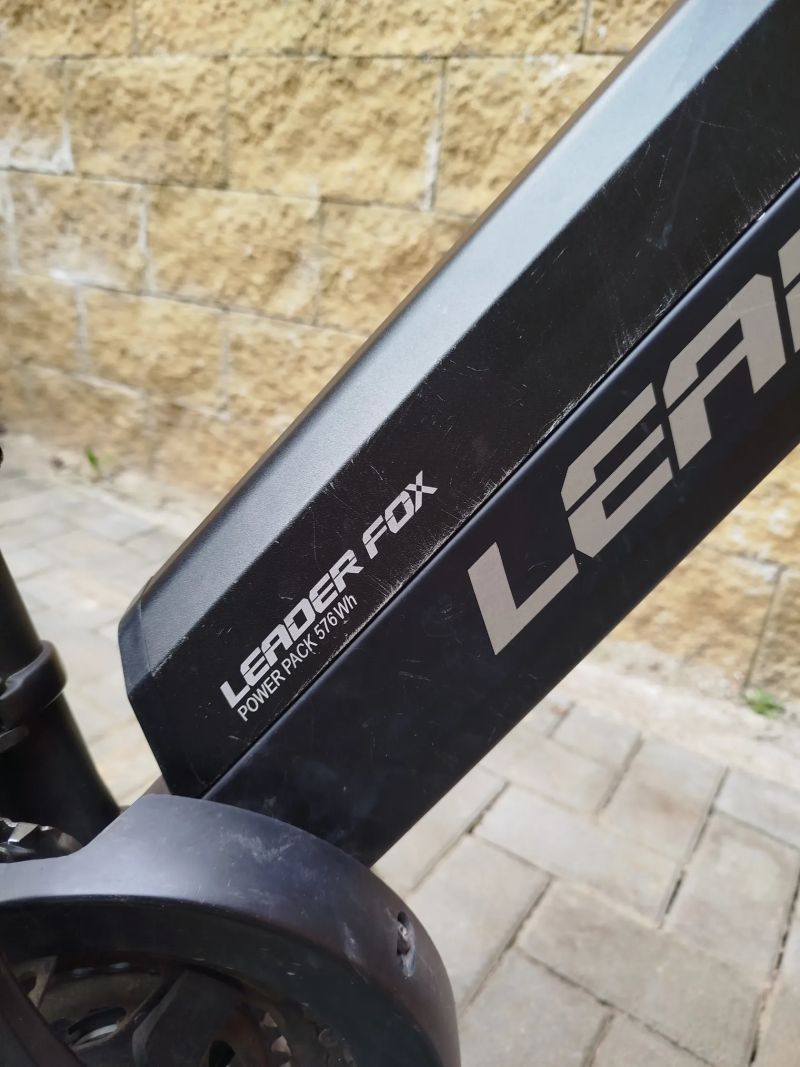 Leader Fox Sandy 28"