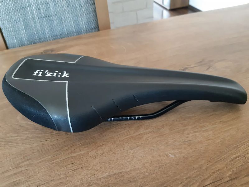 FIZIK TUNDRA M5+BRAŠNA,SVĚTLO 