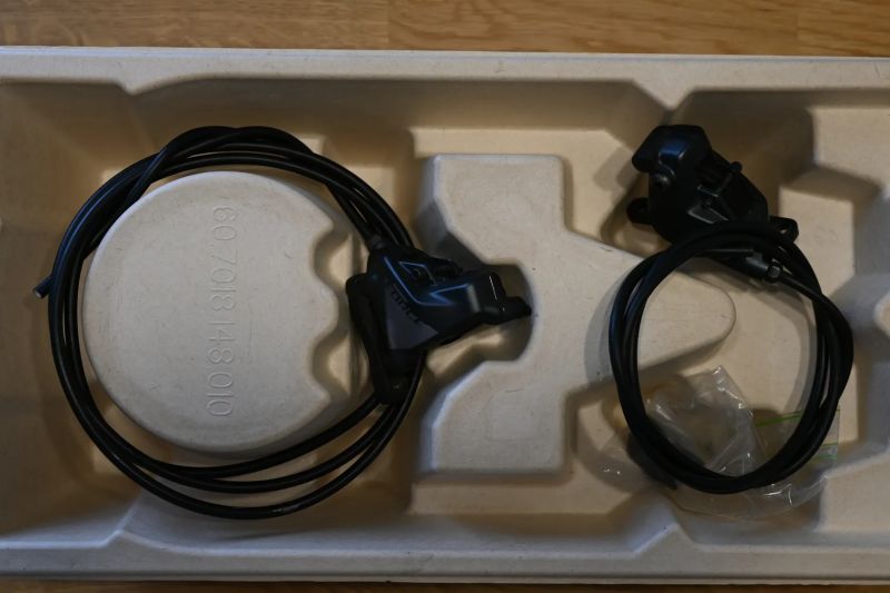 Sram Force AXS páky + třmeny