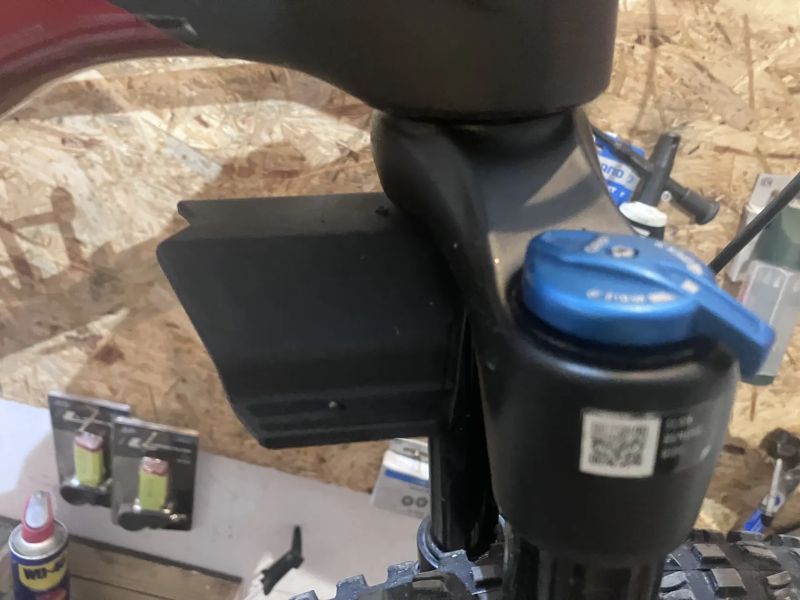  MONDRAKER Foxy Carbon R 29 MIND, cherry red/carbon