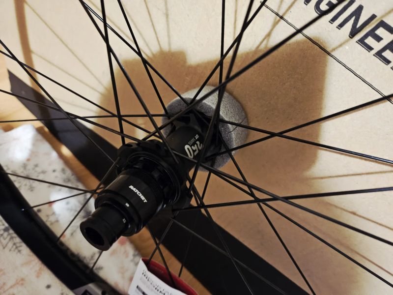 Nové Mullet DT Swiss EX 1700 Spline Boost 54T Ratchet Sram XD