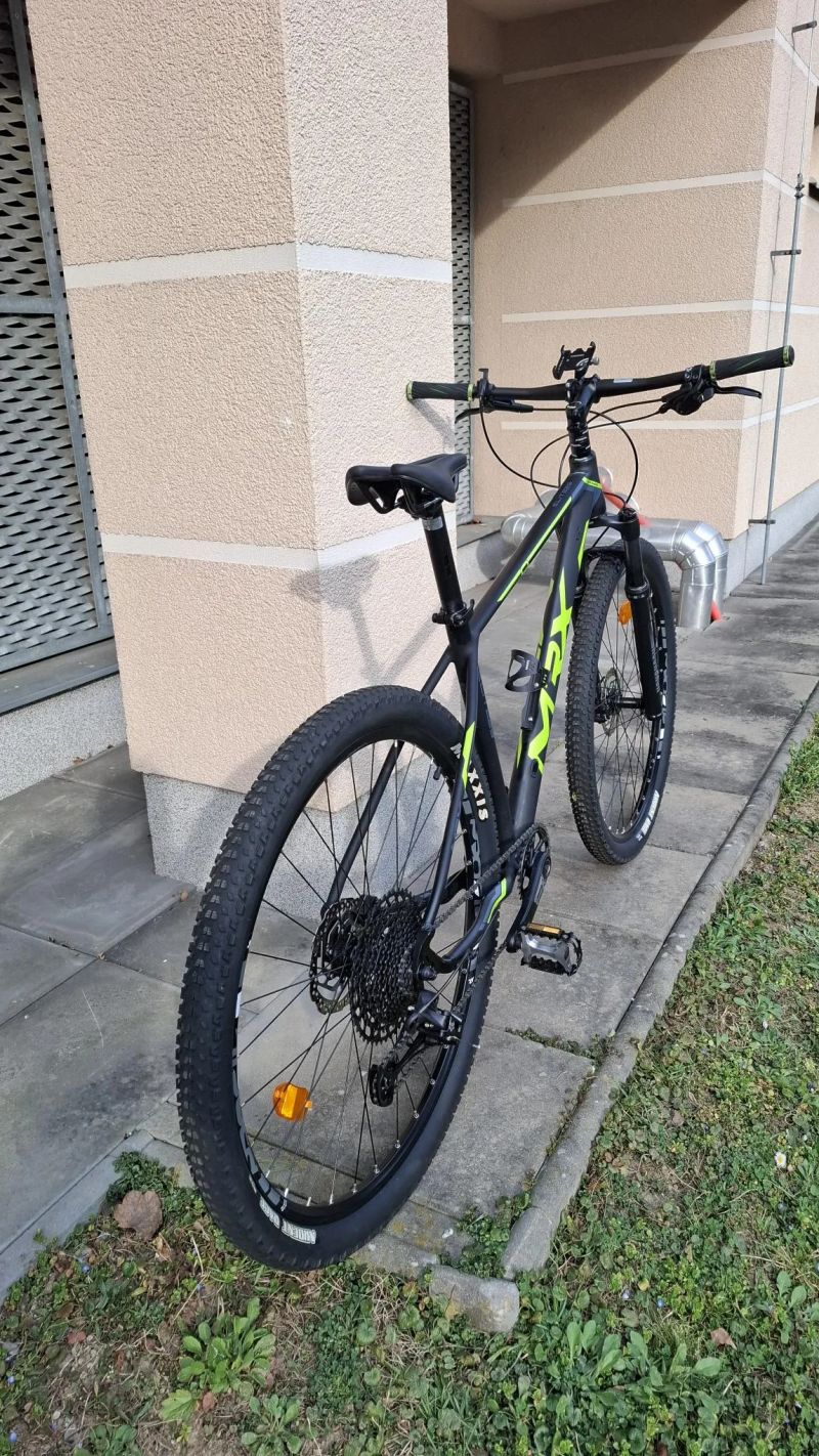 MRX Limax 29", rám 19,5" – TOP stav, málo jeté